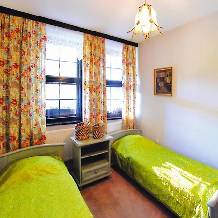 Villa In Kr G Near Knight'S Castle, Cleaning Included Pollnow